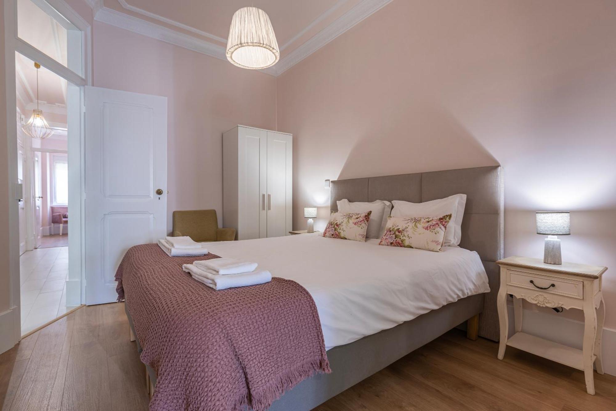 Apartamento Moderno Com Terraco Lisboa Eksteriør bilde